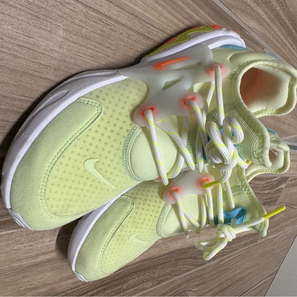 Nike React Presto GS - Picture 3 of 6